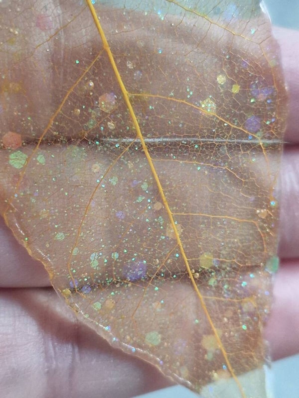 Pendentif feuille mg