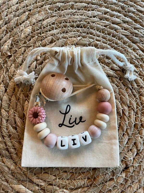 Tuttenketting met bloem en silicone letterkralen