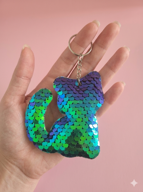 Porte clef sequins chat vert/violet