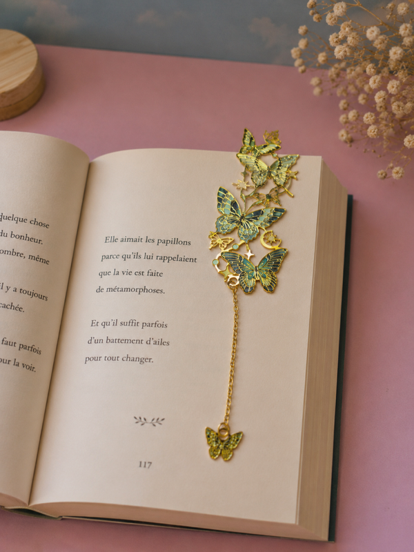Marque page multi papillon vert