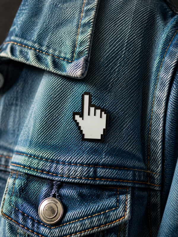 Pins main blanche