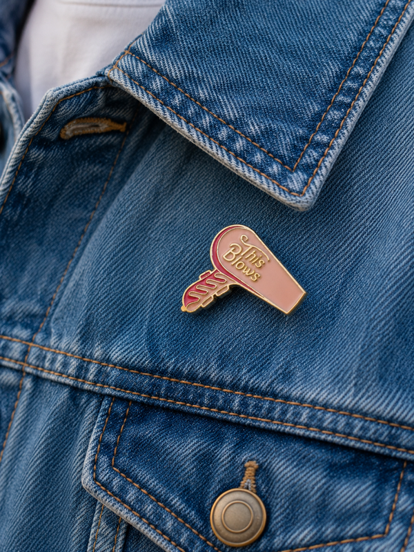 Pins seche cheveux rose