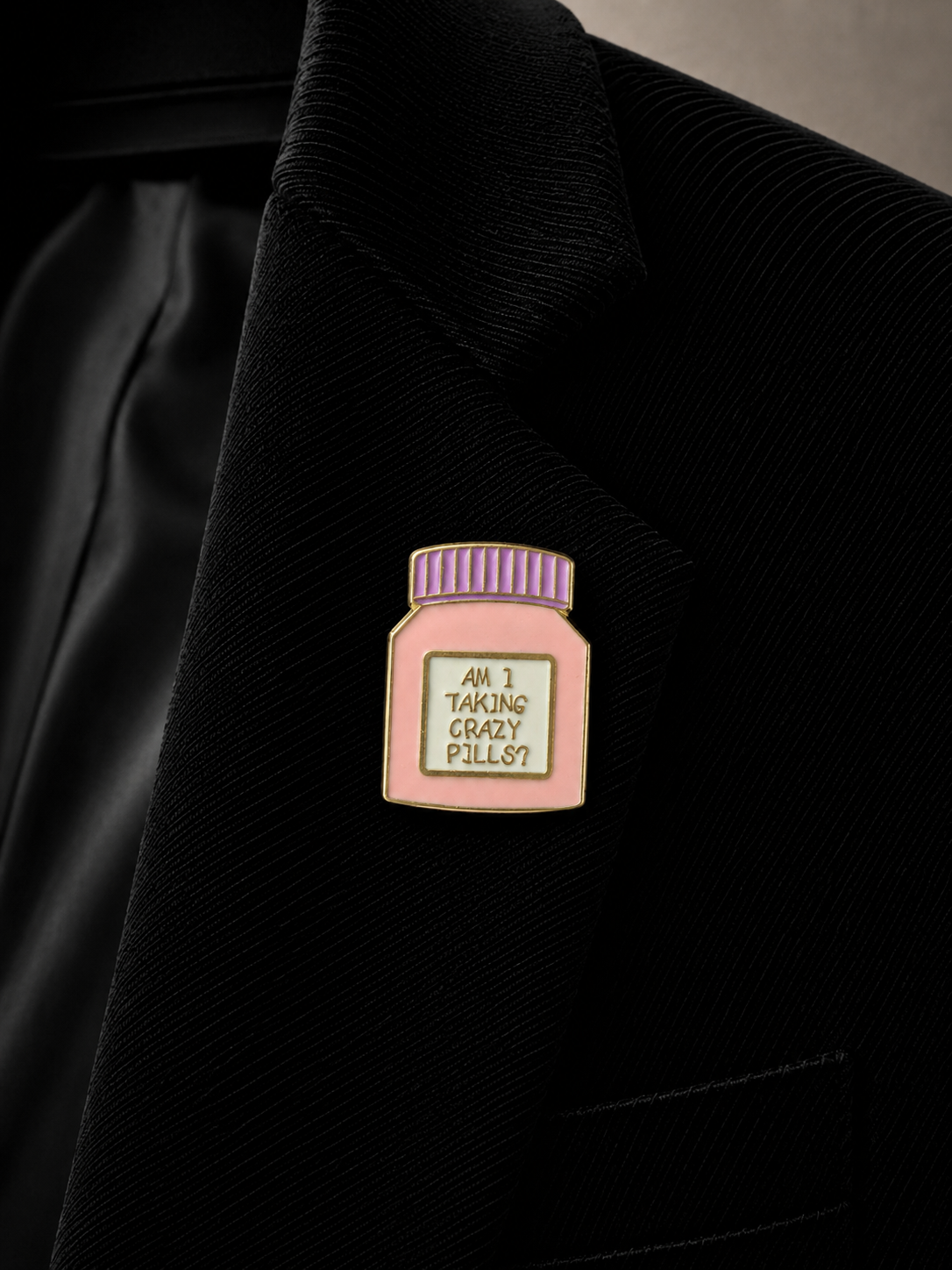 Pins flacon rose