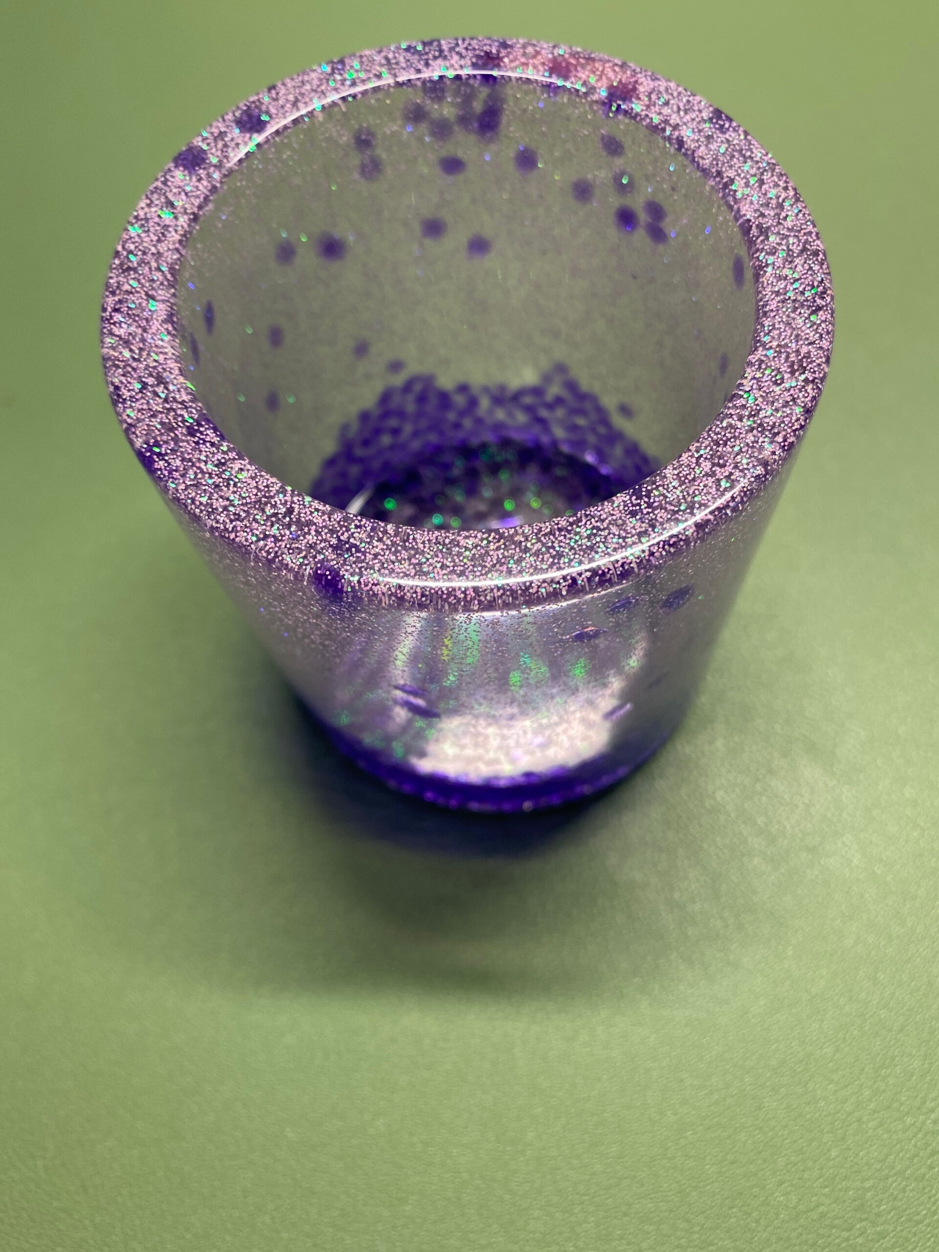 Pen/pencil holder