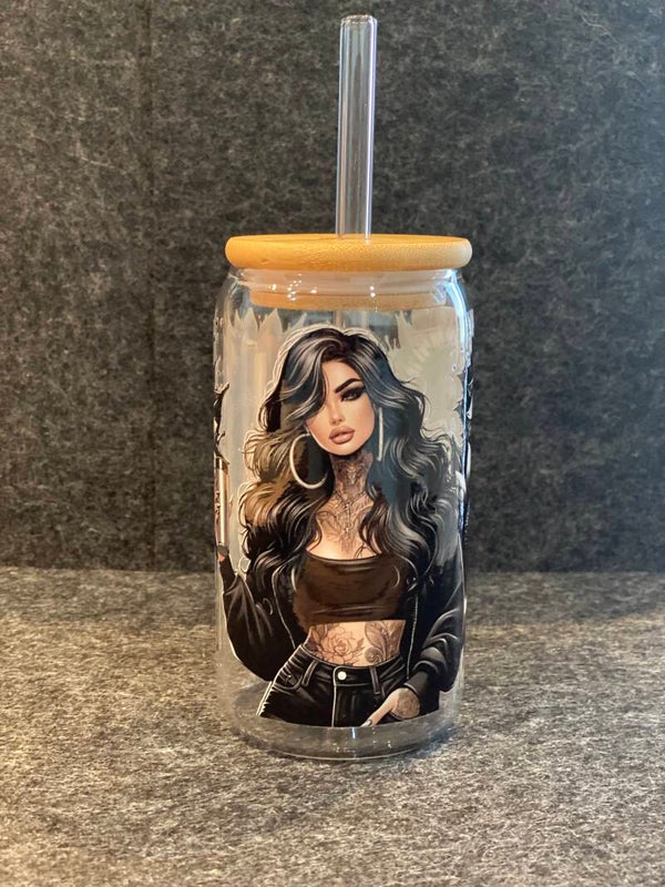 Glas Frau schwarz