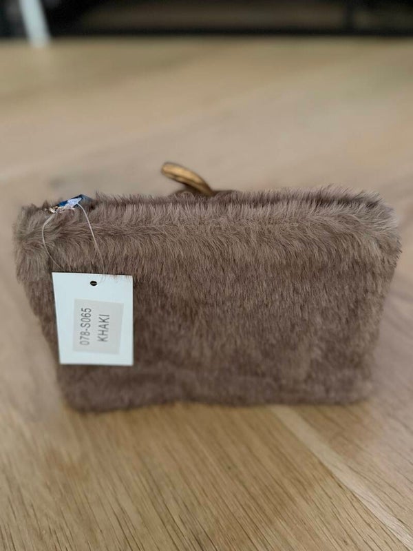 Fluffy tasje - 065
