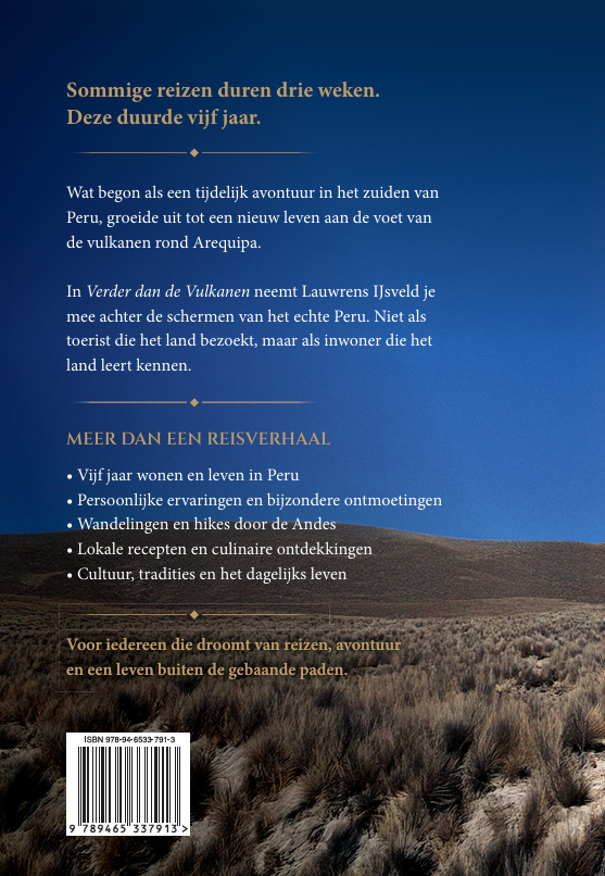 Achterzijde van het boek Verder dan de Vulkanen van Lauwrens IJsveld.