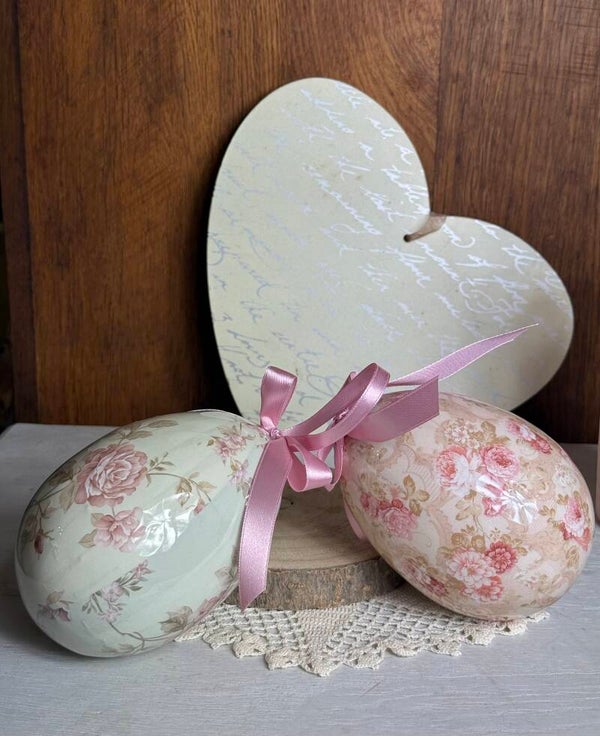 Oeufs fleuris