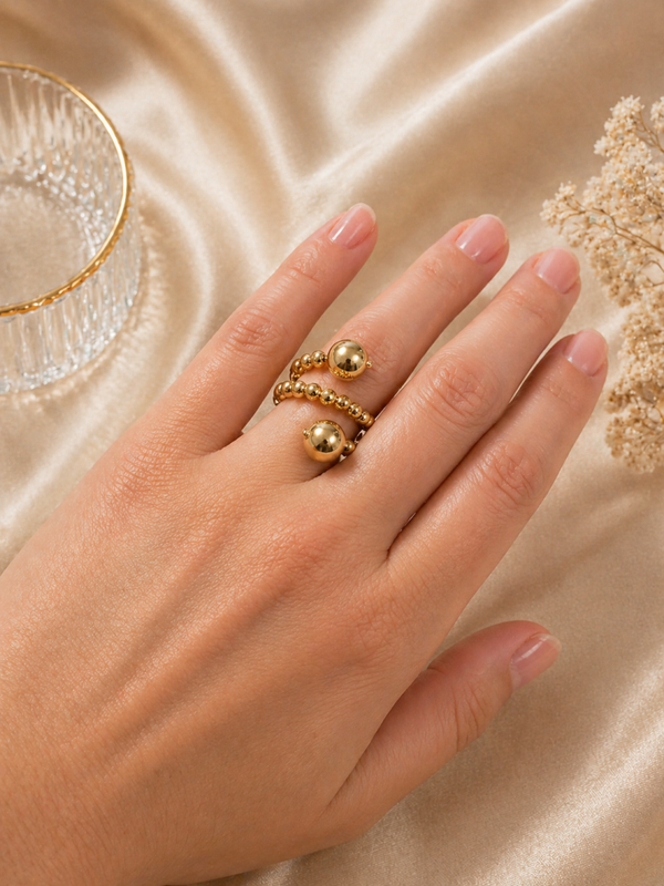 Luna Sphere Ring