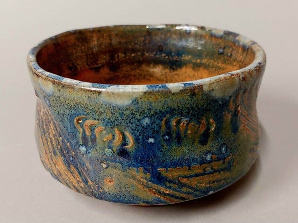 superschone chawan met titanium shino