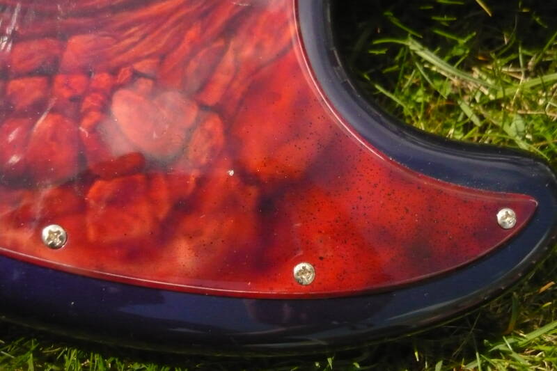 airbrush dragon eye airbrushing art airbrush art den haag gitaar guitar airbrushing