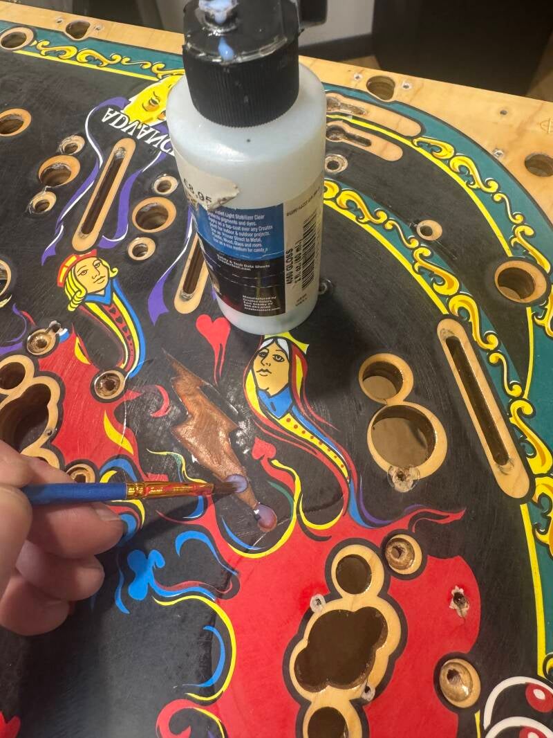 Bally Theatre of Magic playfield speelveld schade herstel restoration flipperspeelveld restauratie art airbrush airbrushing flipperkast reparatie