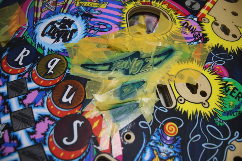 Bally Williams Cirqus Voltaire Playfield speelveld schade herstel restoration flipperspeelveld restauratie art airbrush airbrushing flipperkast reparatie