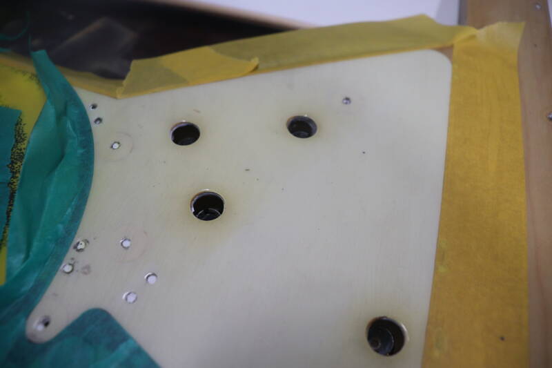 Stern Lightning playfield speelveld schade herstel restoration flipperspeelveld restauratie art airbrush airbrushing flipperkast reparatie