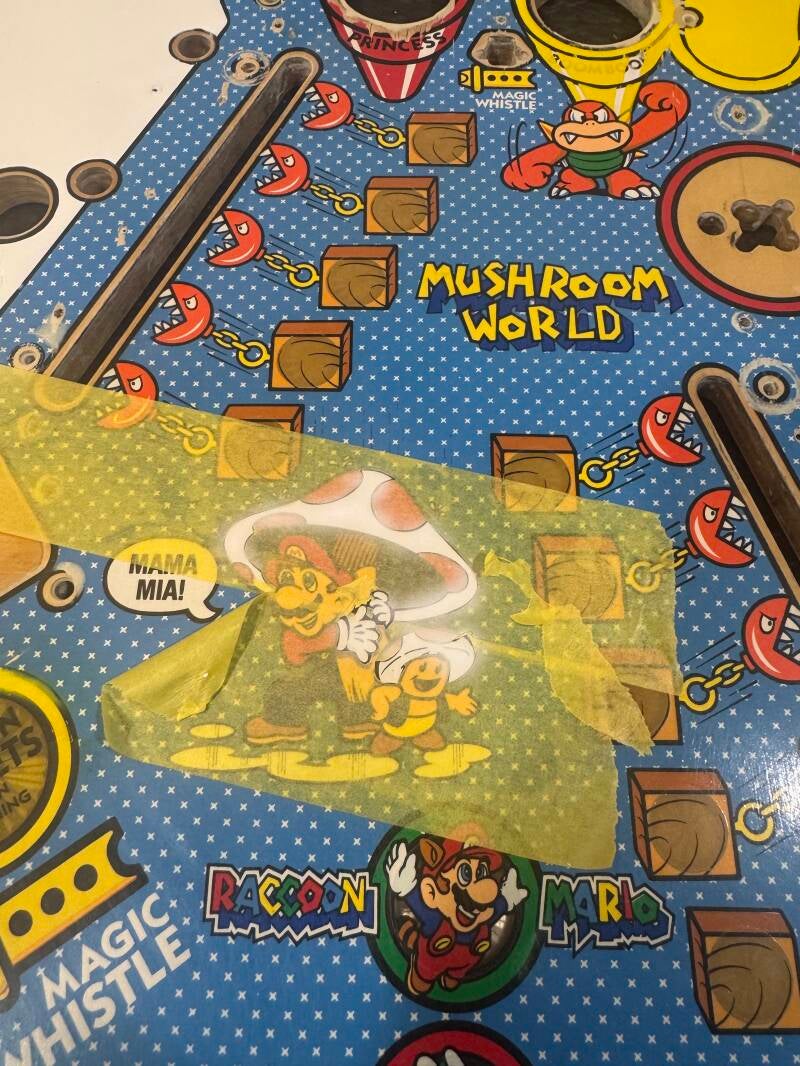 Gottlieb Super Mario Bros Playfield speelveld schade herstel restoration flipperspeelveld restauratie art airbrush airbrushing flipperkast reparatie