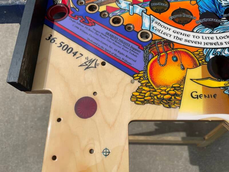 Williams Tales of the Arabian Nights playfield speelveld schade herstel restoration flipperspeelveld restauratie art airbrush airbrushing flipperkast reparatie