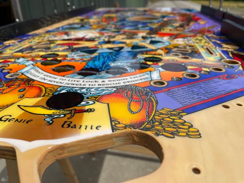 Williams Tales of the Arabian Nights playfield speelveld schade herstel restoration flipperspeelveld restauratie art airbrush airbrushing flipperkast reparatie