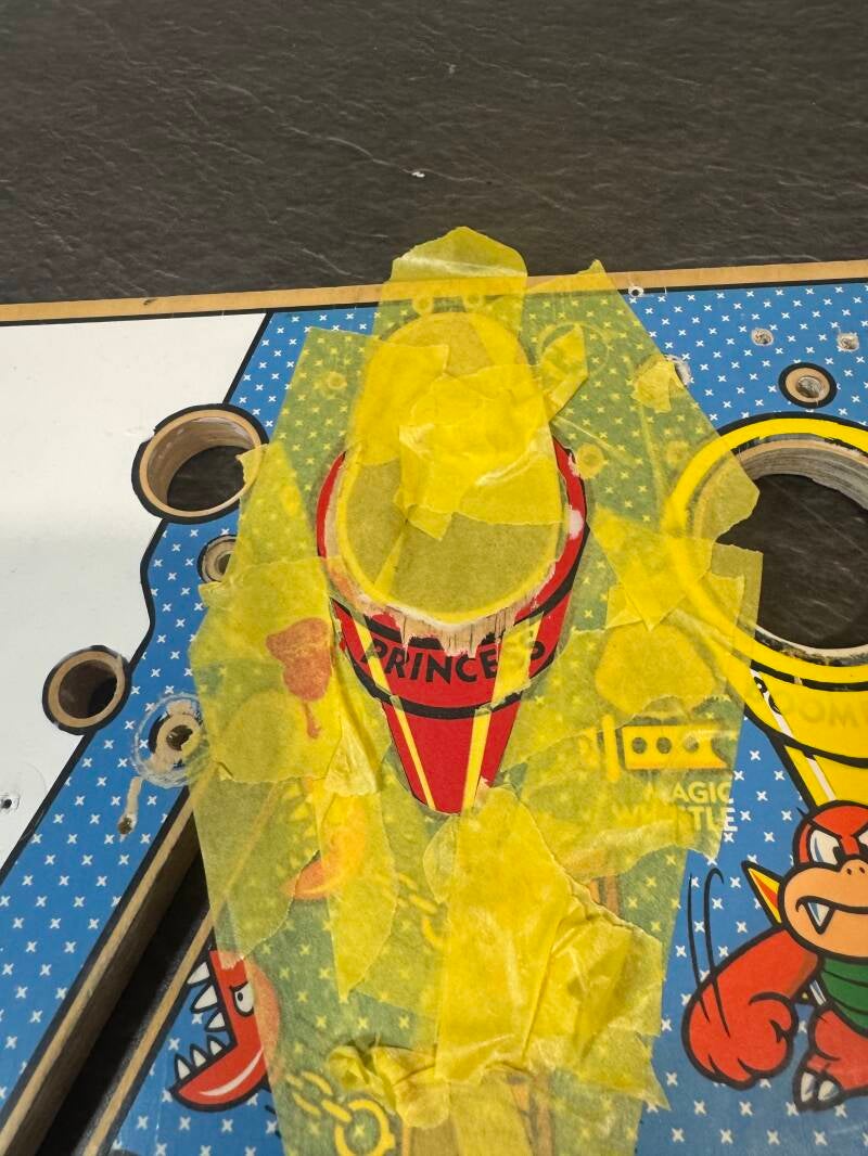 Gottlieb Super Mario Bros Playfield speelveld schade herstel restoration flipperspeelveld restauratie art airbrush airbrushing flipperkast reparatie