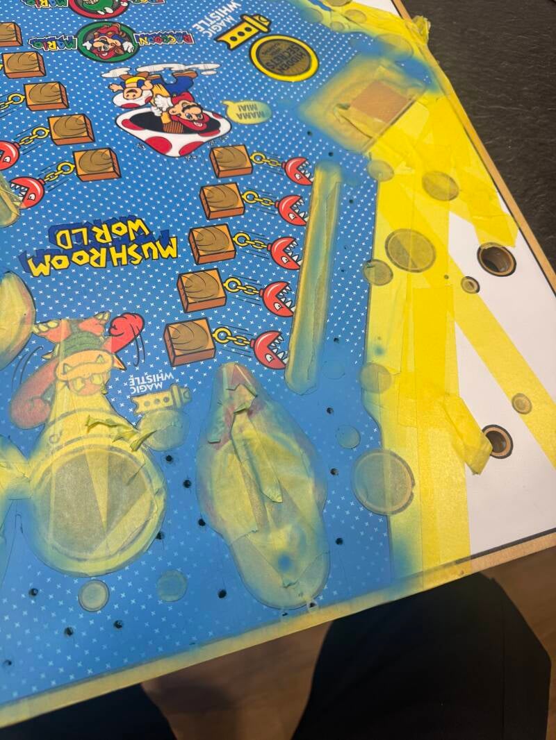 Gottlieb Super Mario Bros Playfield speelveld schade herstel restoration flipperspeelveld restauratie art airbrush airbrushing flipperkast reparatie