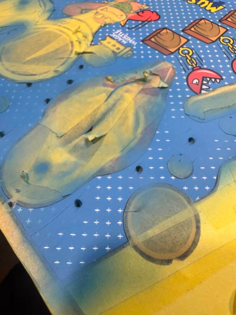 Gottlieb Super Mario Bros Playfield speelveld schade herstel restoration flipperspeelveld restauratie art airbrush airbrushing flipperkast reparatie
