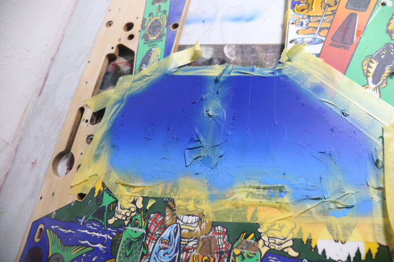 Williams Fish Tales playfield speelveld schade herstel restoration flipperspeelveld restauratie art airbrush airbrushing flipperkast reparatie