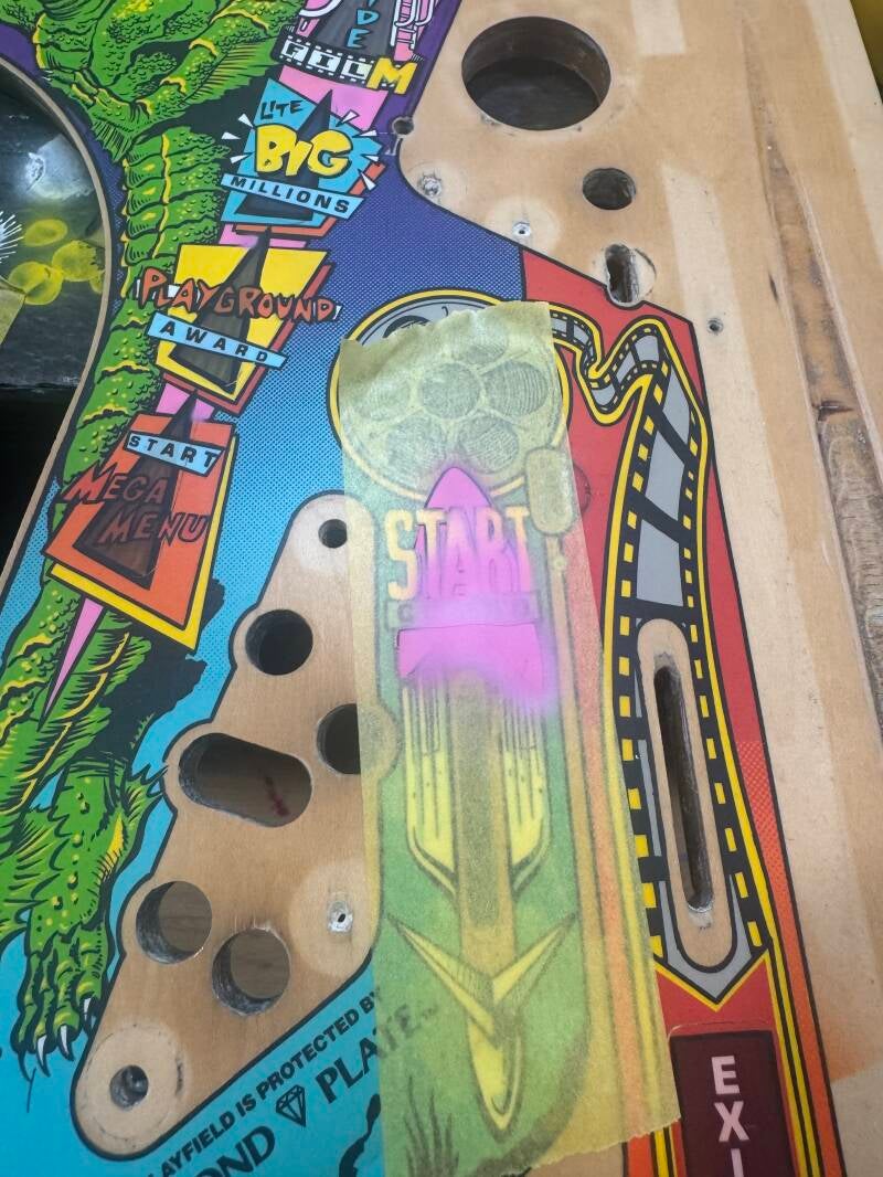 Bally Creature from the Black Lagoon Playfield speelveld schade herstel restoration flipperspeelveld restauratie art airbrush airbrushing flipperkast reparatie