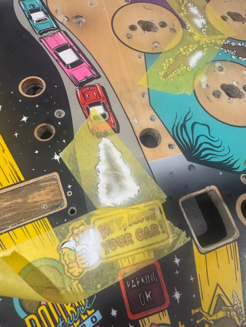 Bally Creature from the Black Lagoon Playfield speelveld schade herstel restoration flipperspeelveld restauratie art airbrush airbrushing flipperkast reparatie