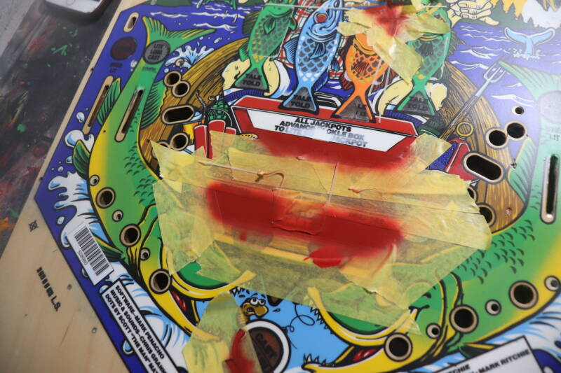 Williams Fish Tales playfield speelveld schade herstel restoration flipperspeelveld restauratie art airbrush airbrushing flipperkast reparatie