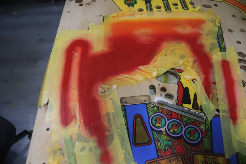 Williams Indiana Jones playfield speelveld schade herstel restoration flipperspeelveld restauratie art airbrush airbrushing flipperkast reparatie