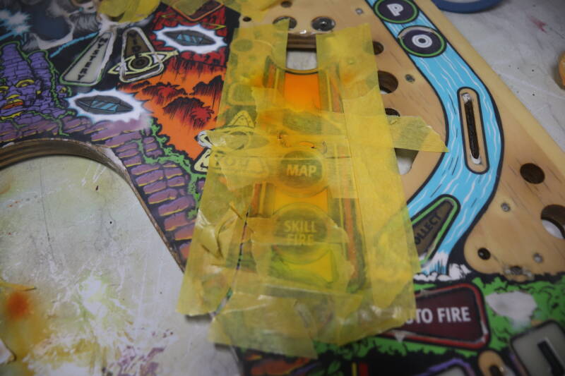 Williams Congo playfield speelveld schade herstel restoration flipperspeelveld restauratie art airbrush airbrushing flipperkast reparatie