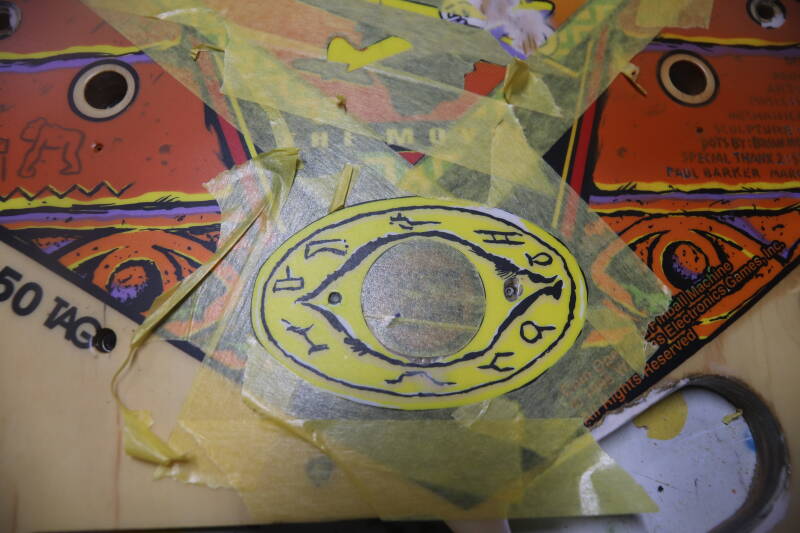 Williams Congo playfield speelveld schade herstel restoration flipperspeelveld restauratie art airbrush airbrushing flipperkast reparatie