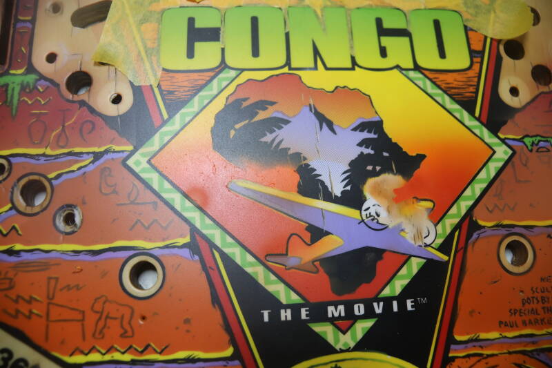 Williams Congo playfield speelveld schade herstel restoration flipperspeelveld restauratie art airbrush airbrushing flipperkast reparatie