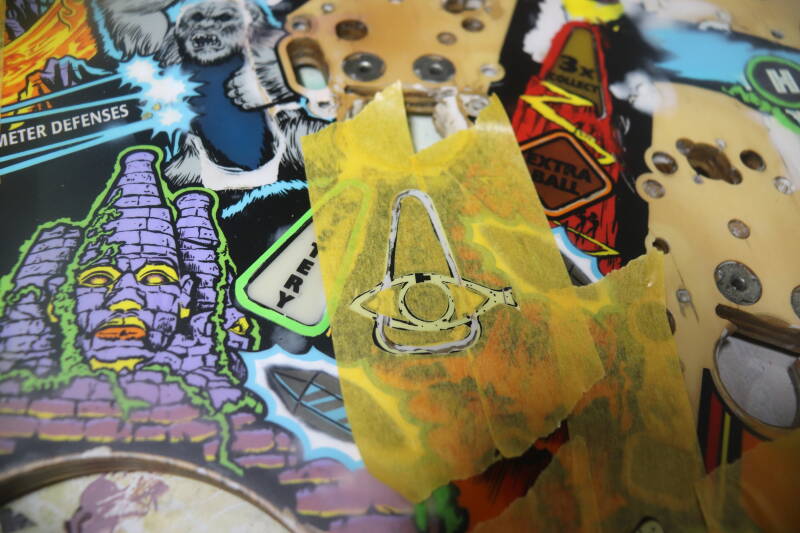 Williams Congo playfield speelveld schade herstel restoration flipperspeelveld restauratie art airbrush airbrushing flipperkast reparatie