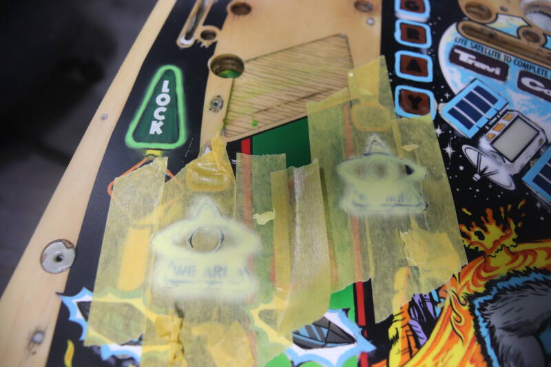 Williams Congo playfield speelveld schade herstel restoration flipperspeelveld restauratie art airbrush airbrushing flipperkast reparatie