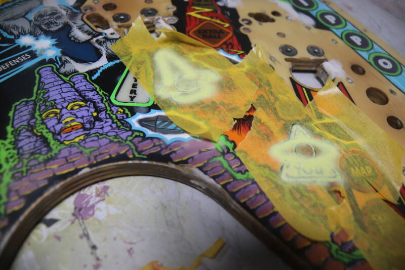 Williams Congo playfield speelveld schade herstel restoration flipperspeelveld restauratie art airbrush airbrushing flipperkast reparatie