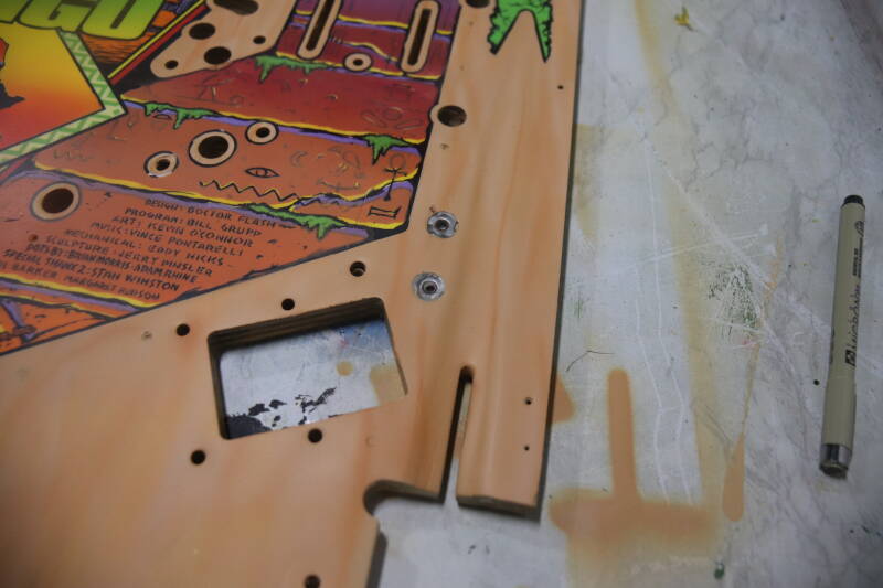 Williams Congo playfield speelveld schade herstel restoration flipperspeelveld restauratie art airbrush airbrushing flipperkast reparatie