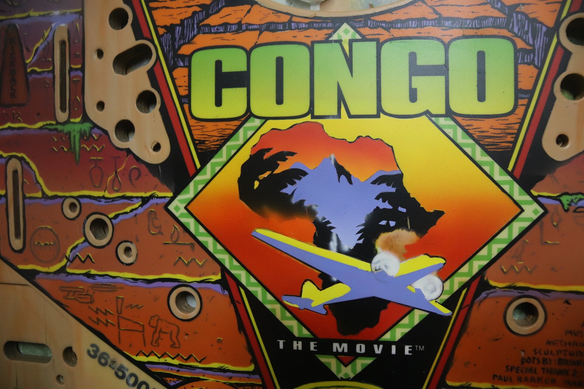 Williams Congo playfield speelveld schade herstel restoration flipperspeelveld restauratie art airbrush airbrushing flipperkast reparatie