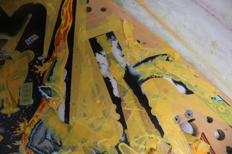 Williams Congo playfield speelveld schade herstel restoration flipperspeelveld restauratie art airbrush airbrushing flipperkast reparatie