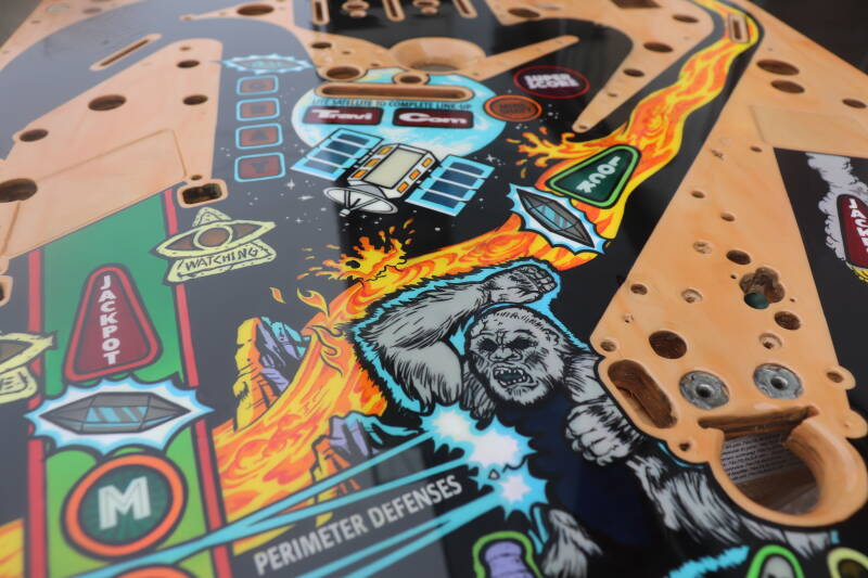 Williams Congo playfield speelveld schade herstel restoration flipperspeelveld restauratie art airbrush airbrushing flipperkast reparatie