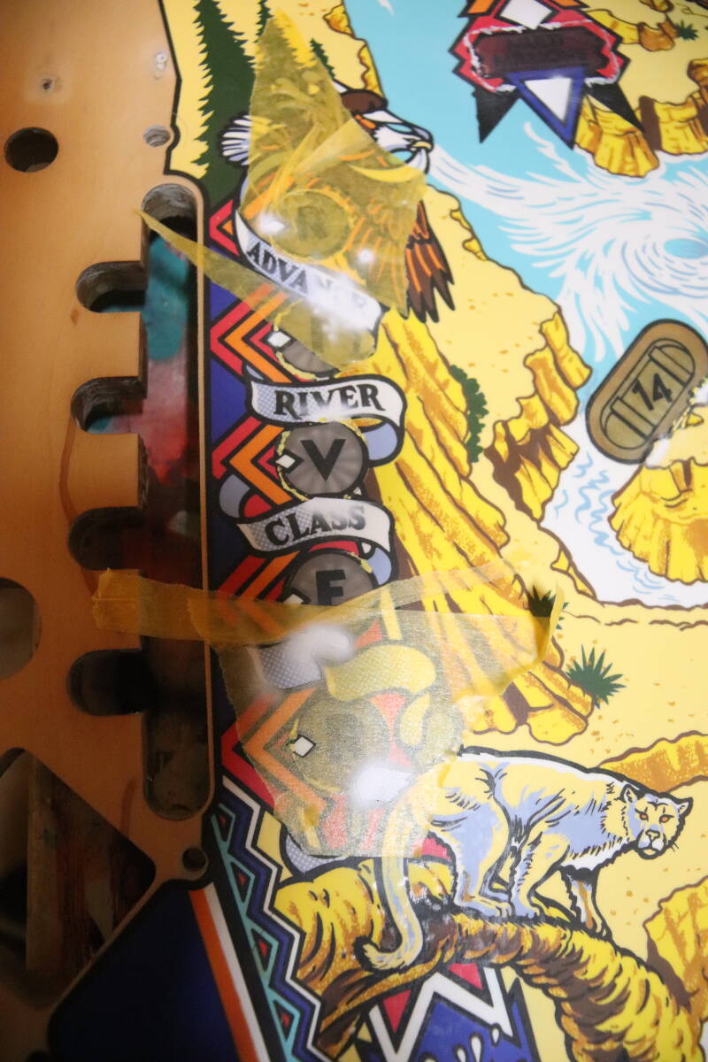 Williams White Water playfield restoration flipperspeelveld restauratie art airbrush airbrushing