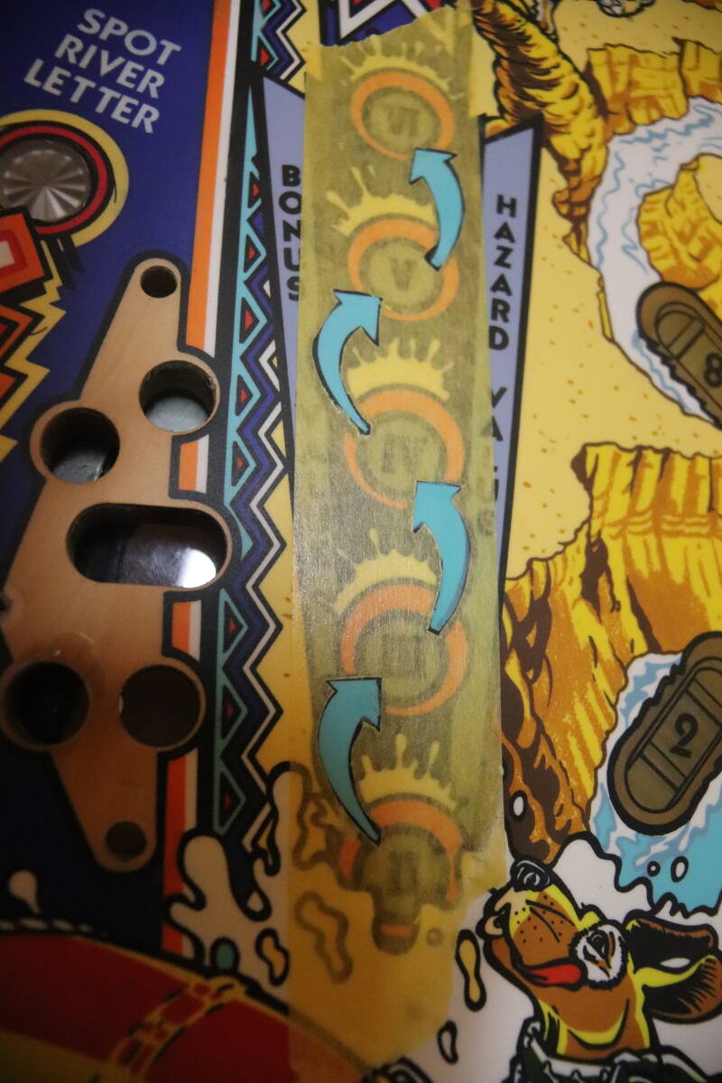 Williams White Water playfield restoration flipperspeelveld restauratie art airbrush airbrushing