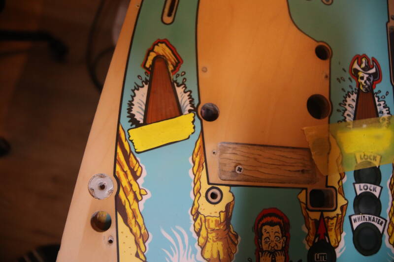 Williams White Water playfield restoration flipperspeelveld restauratie art airbrush airbrushing