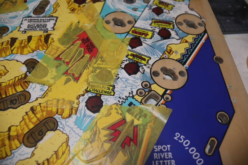 Williams White Water playfield restoration flipperspeelveld restauratie art airbrush airbrushing