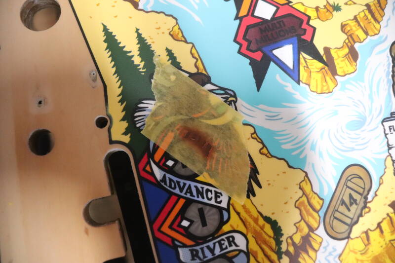 Williams White Water playfield restoration flipperspeelveld restauratie art airbrush airbrushing