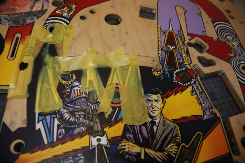 Bally Twilight Zone Playfield Restoration airbrush flipperspeelveld restauratie art airbrushing