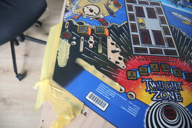 Bally Twilight Zone Playfield Restoration airbrush flipperspeelveld restauratie art airbrushing