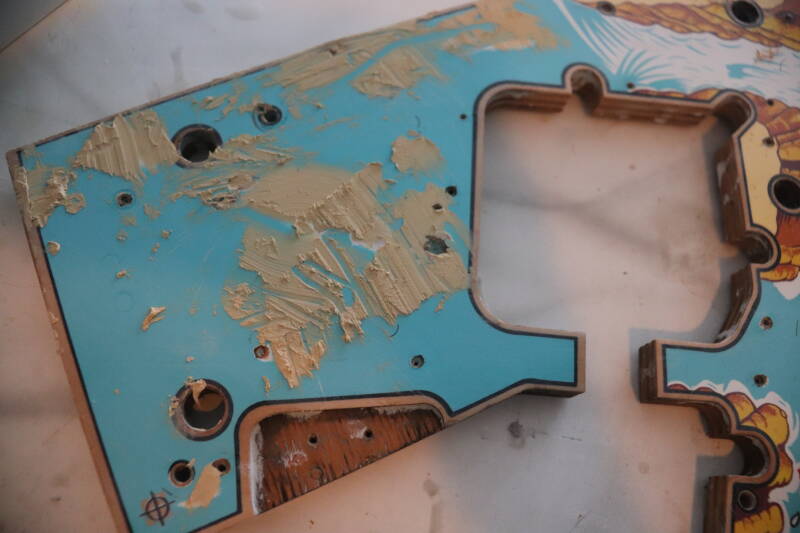 Williams White Water playfield restoration flipperspeelveld restauratie art airbrush airbrushing