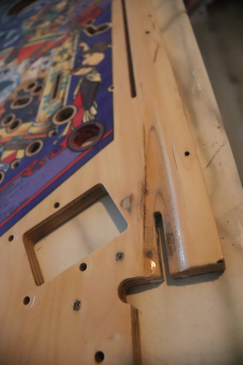 Williams Tales of the Arabian Nights playfield speelveld schade herstel restoration flipperspeelveld restauratie art airbrush airbrushing flipperkast reparatie