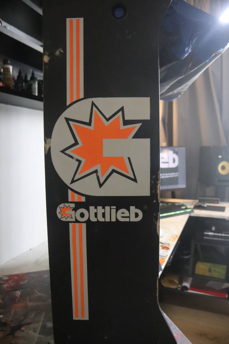 Gottlieb Hoops cabinet backbox kopkast restoration flipperspeelveld restauratie art airbrush airbrushing flipperkast reparatie