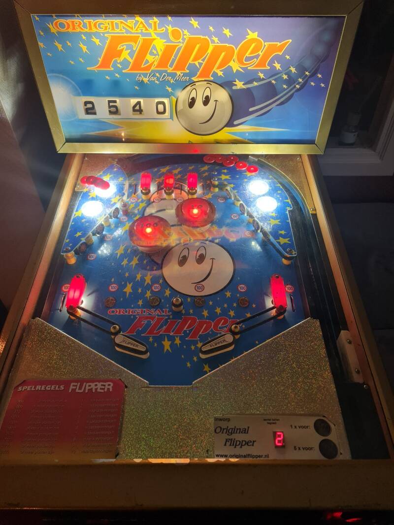 Custom Airbrushed Pinball Machine The Painter painting paint custom pinball